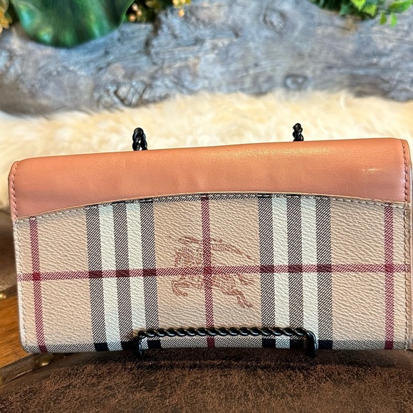 BURBERRY Long Wallet - Picture 4 of 17